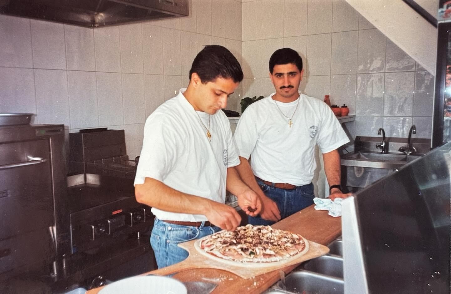 Royal's Pizza Family Tradition
